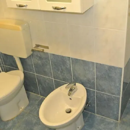 Apartment- Billa 3